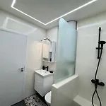 A 2bd Apartament