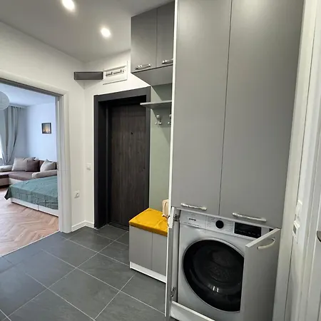 A 2bd * Бургас