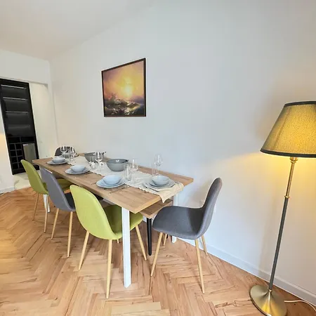 Апартамент A 2bd *