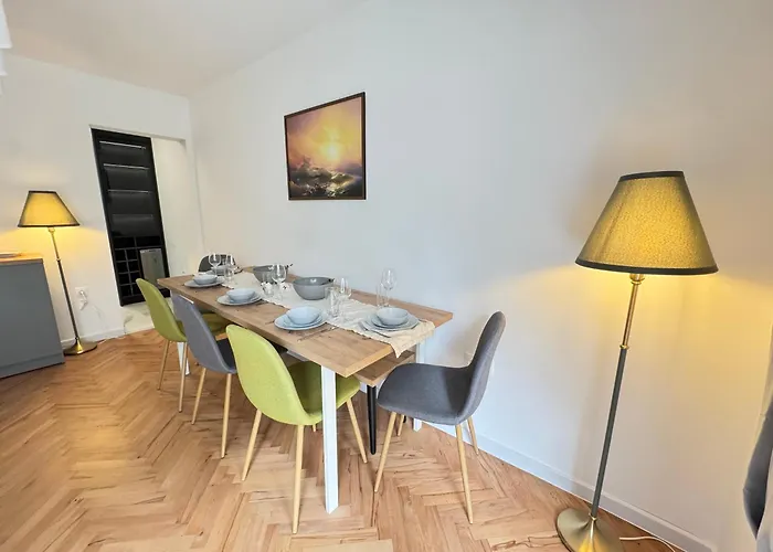 Апартамент A 2bd *