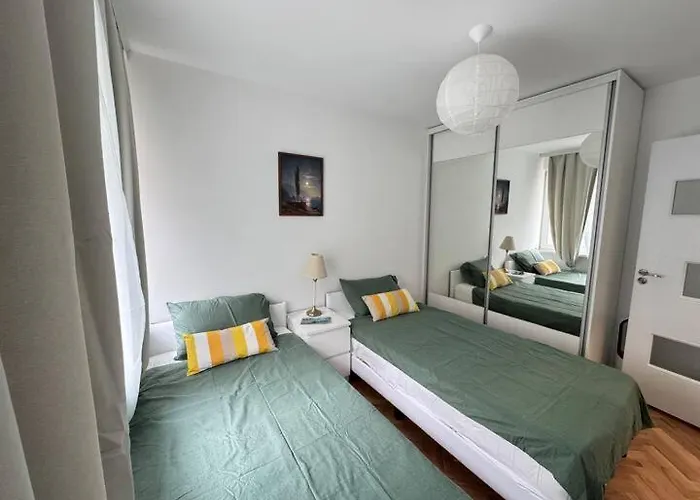 A 2bd Апартамент