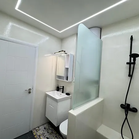 A 2bd Apartment